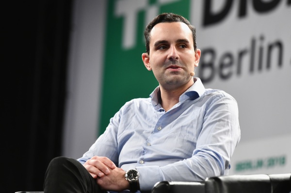 El servicio sueco de identificación de llamadas Truecaller busca recaudar más de $ 100 millones en OPI