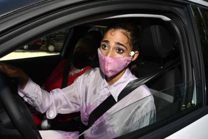 Alba Flores, prima de la novia, a su llegada a la ceremonia.