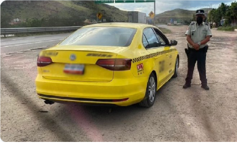 Hallan dos menores, una reportada desaparecida en Querétaro, iban a San Luis en taxi, desconocidos las contactan por Face