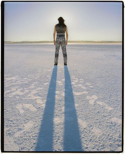 Israel Fernández viste chaleco y pantalón Dolce&Gabbana