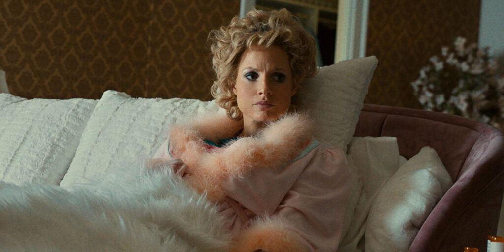 Jessica Chastain dice que investigar el personaje de Tammy Faye le rompió el corazón