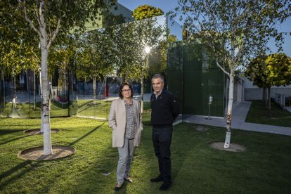 Jose María de Lapuerta y Paloma Campo arquitectos de DL+A, ganadores del Passive House Award Europeo por su diseño de un edificio del colegio Brains en Madrid.