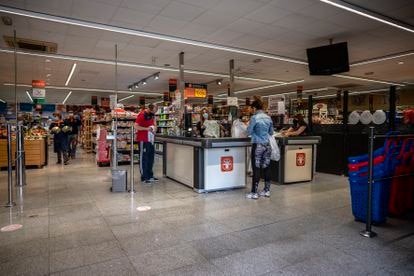El supermercado donde Noelia de Mingo ha apuñalado a su dueña y a una trabajadora.
