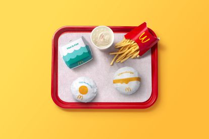 Con los nuevos diseños de sus envases, McDonald's apuesta por la simplicidad. Las bolsas, las cajitas y los vasos son un guiño a los ingredientes de los productos que contienen.