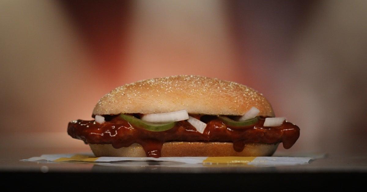 mcdonald-s-mcrib-1247062.jpg