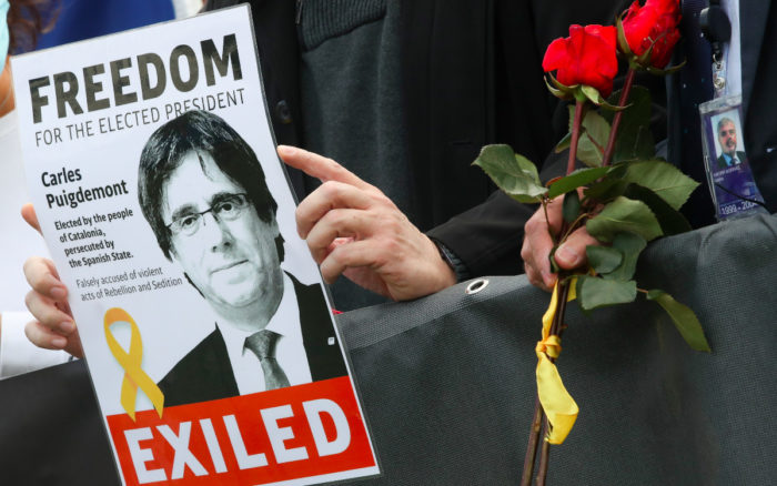 Puigdemont queda libre sin medidas cautelares