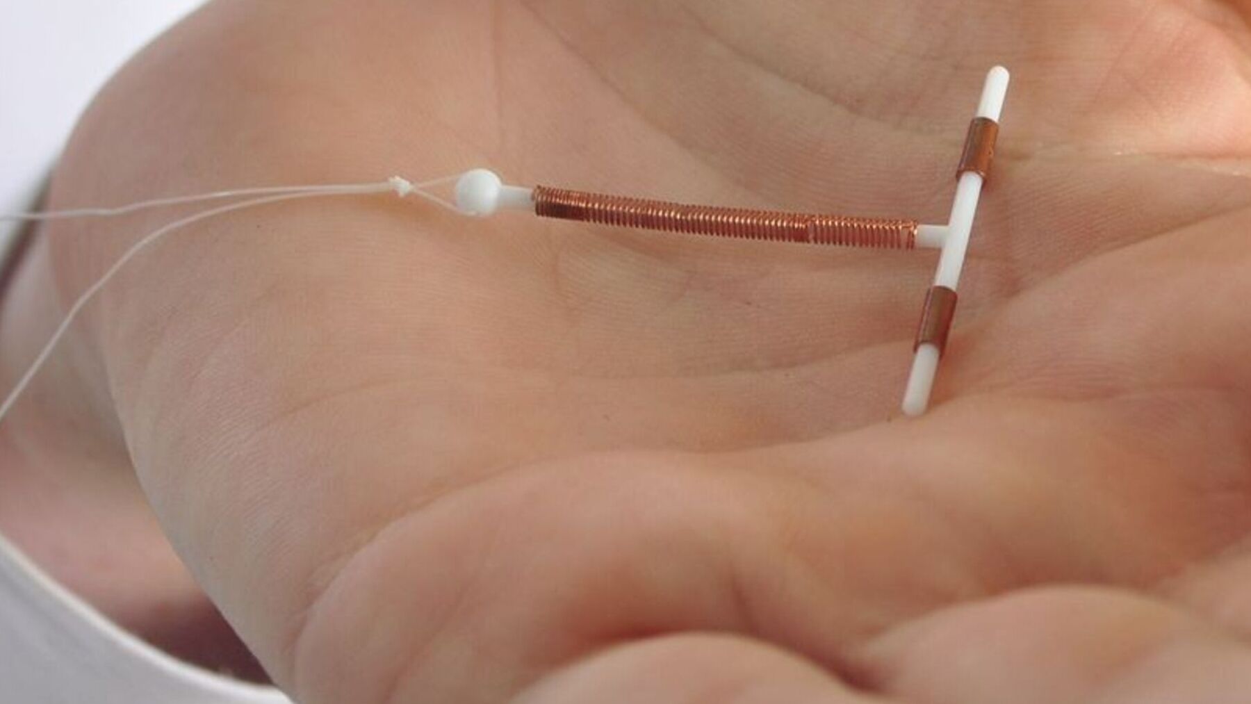 Quitarse el DIU es la nueva y peligrosa moda viral en redes