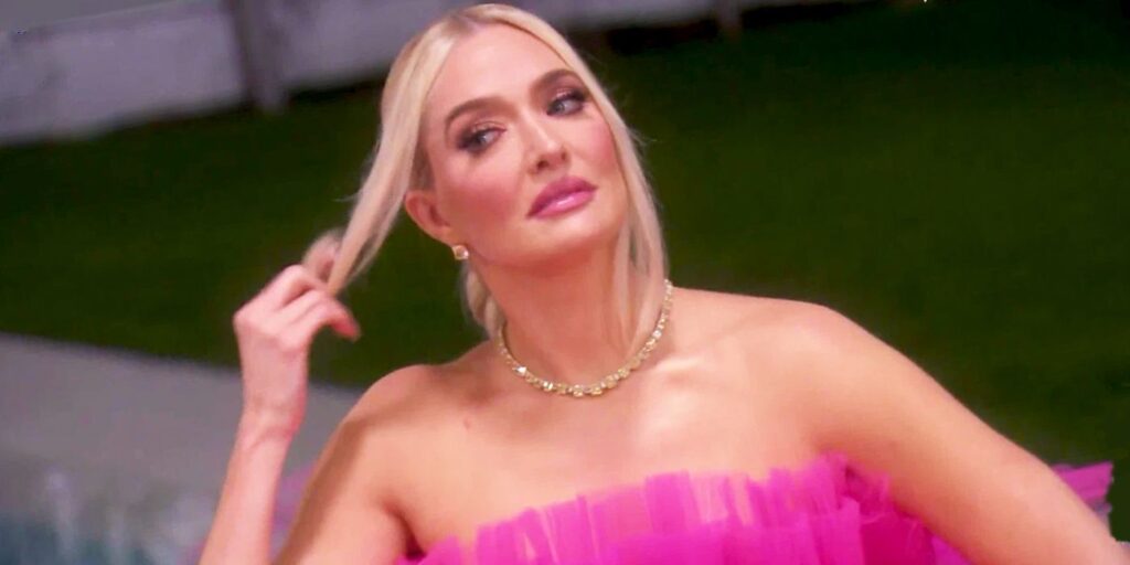 RHOBH: Erika Jayne criticada por los fanáticos por revelar una foto de IG en medio de una demanda