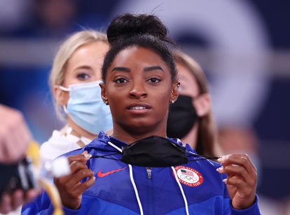 La gimnasta Simone Biles en los Juegos Olímpicos de Tokyo, Japón.