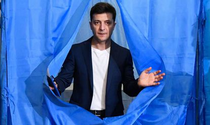 El presidente de Ucrania, Volodimir Zelenski, en la segunda ronda de las elecciones de Kiev en 2019