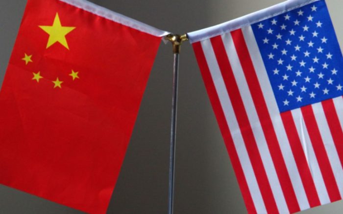 Gobierno de Biden no eliminará los aranceles a China impuestos por Trump