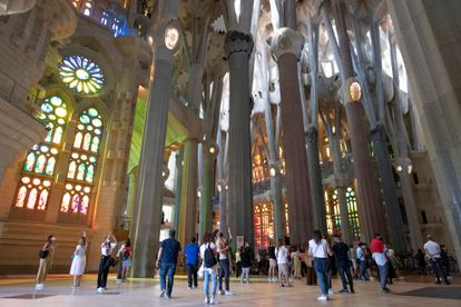 La Sagrada Familia sigue, por ahora, con un aforo reducido a un máximo de 500 visitantes por hora.
