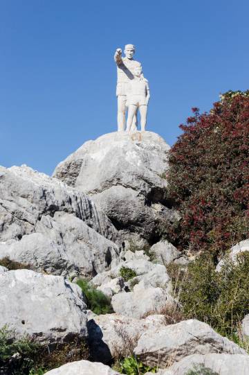 El mirador del Guarda Forestal, cerca de la localidad de El Burgo.