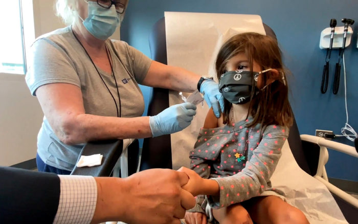 La Casa Blanca presenta plan para vacunar a los niños de 5 a 11 años