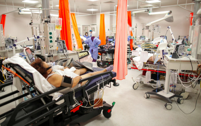 Confinamientos y muertes récord por Covid pegan a Rusia y Europa del Este ante rechazo a vacuna