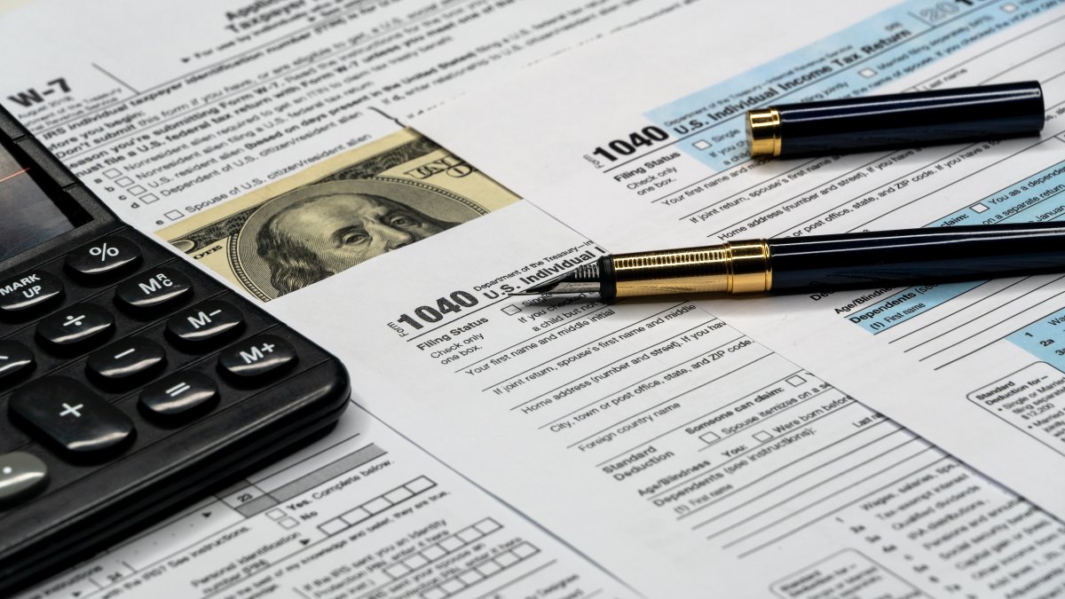 IRS revisará ciertas transacciones de efectivo a través de aplicaciones a partir del 2022