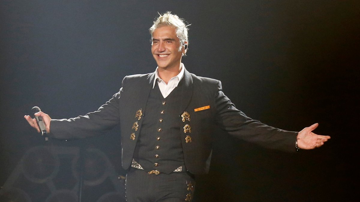 Alejandro Fernández dona $100,000 a campaña que lucha contra la separación de familias migrantes