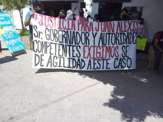 Bloquearán carretera, exigen justicia para joven asesinado por policías en Los Cerritos, Tequisquiapan, Fiscalía no da avances