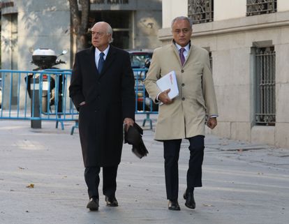 Francisco Gonzalez (izquierda), expresidente del BBVA, en una imagen de archivo.