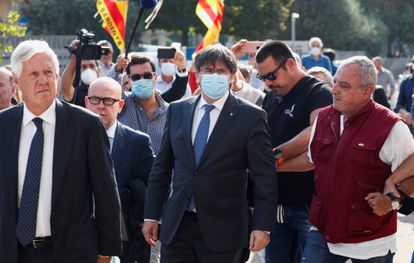 El expresidente catalán, Carles Puigdemont, a su llegada este lunes al tribunal de apelación de Sassari (Italia).