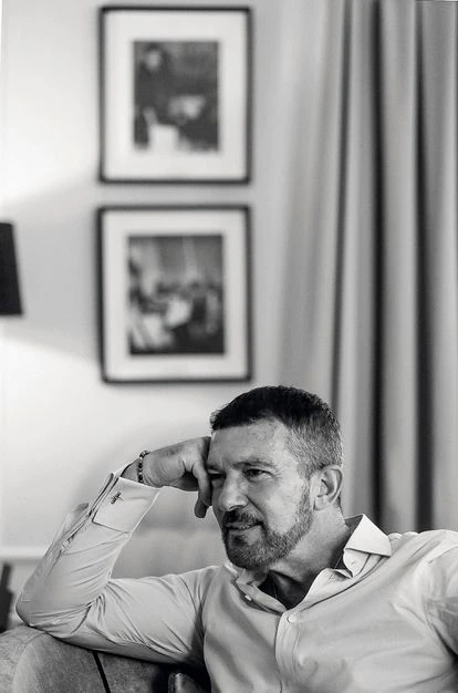 “La excelencia no garantiza el éxito. Si hubiera fórmulas para el éxito, todo el mundo los fabricaría", dice Banderas. 