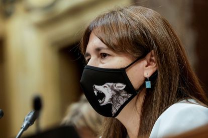 La presidenta del Parlament, Laura Borràs, durante la sesión de control al Gobierno catalán ante el pleno del Parlament.