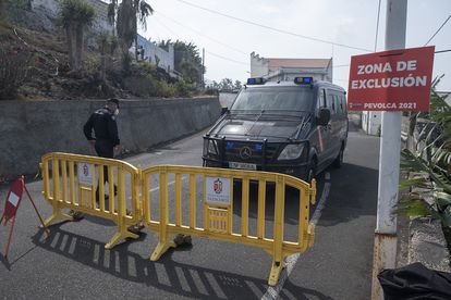 Acceso cortado en la costa de Tazacorte.