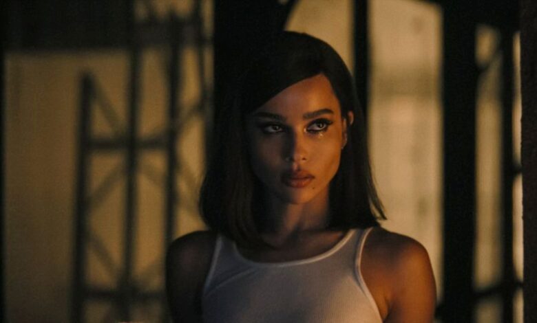 La imagen del tráiler de Batman revela un peinado diferente de Catwoman