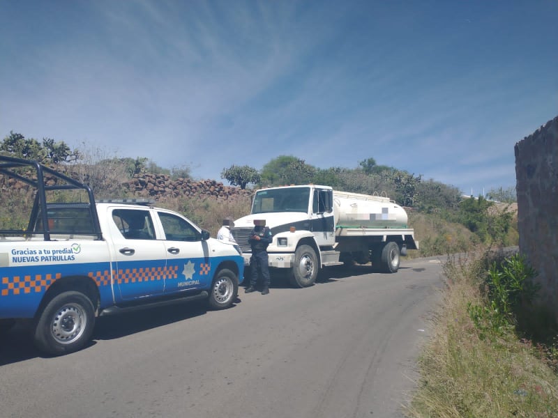 Recuperan pipa, la habían robado en San Juan del Río, dueño pidió apoyo a policía y tras persecución la recuperan