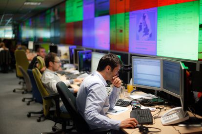 Los expertos aseguran que la intervención humana es muy importante en la aplicación del IoT a la industria.