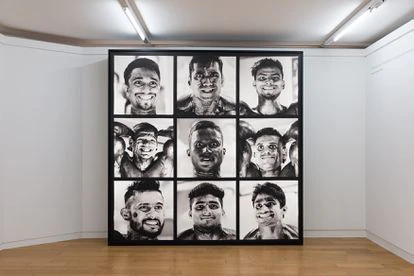 Vista de de la Exposición 'Happy Pills' en La Ferme des Tilleuls, Renens, Suiza.