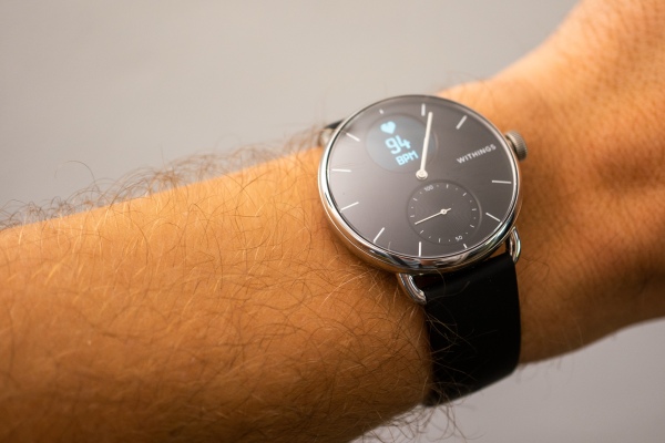 Withings ScanWatch es una gran alternativa a otros relojes inteligentes