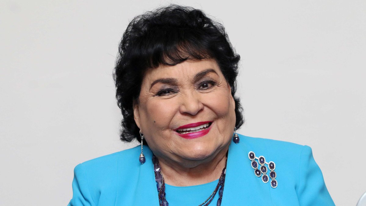 Hospitalizan de emergencia a la actriz mexicana Carmen Salinas