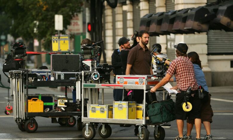 Sindicato de equipos de filmación aprueba contrato con los productores
