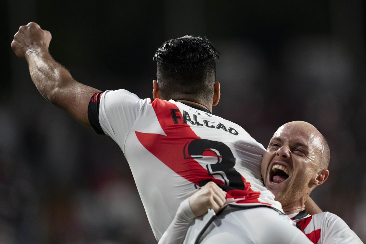 Tenemos que hablar de la Real Sociedad (y del Rayo Vallecano, y del Real Betis…)