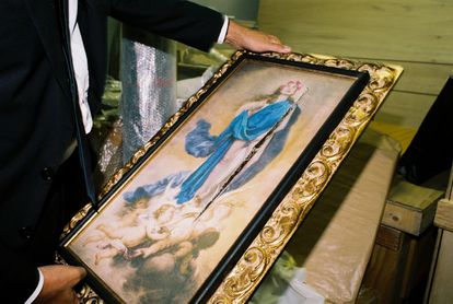 Fotomontaje de Charo Corrales que fue vandalizado por grupos cristianos.