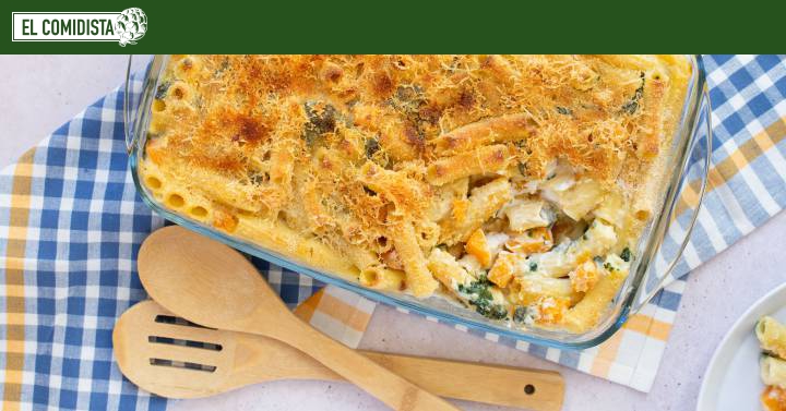 Pasta gratinada con calabaza y espinacas