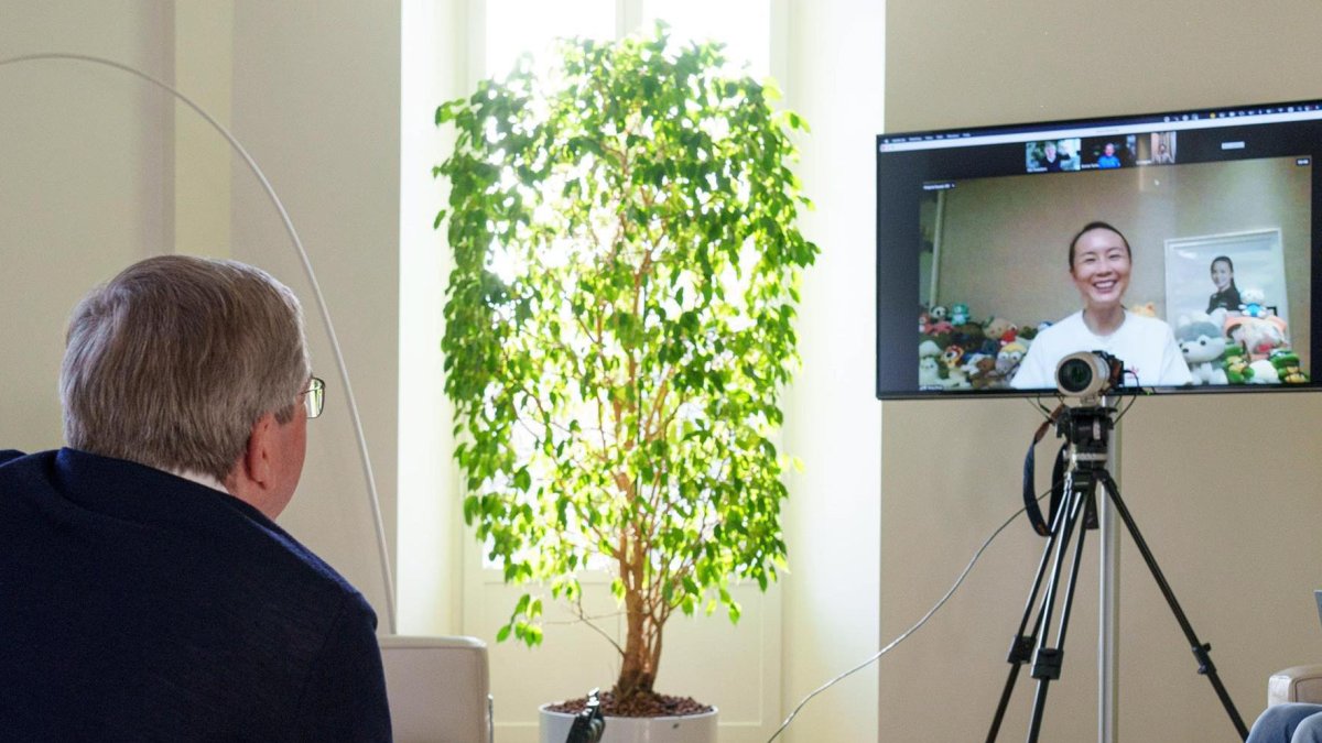 ¿Qué pasa con Peng Shuai? Crecen las dudas tras la reaparición de tenista en China