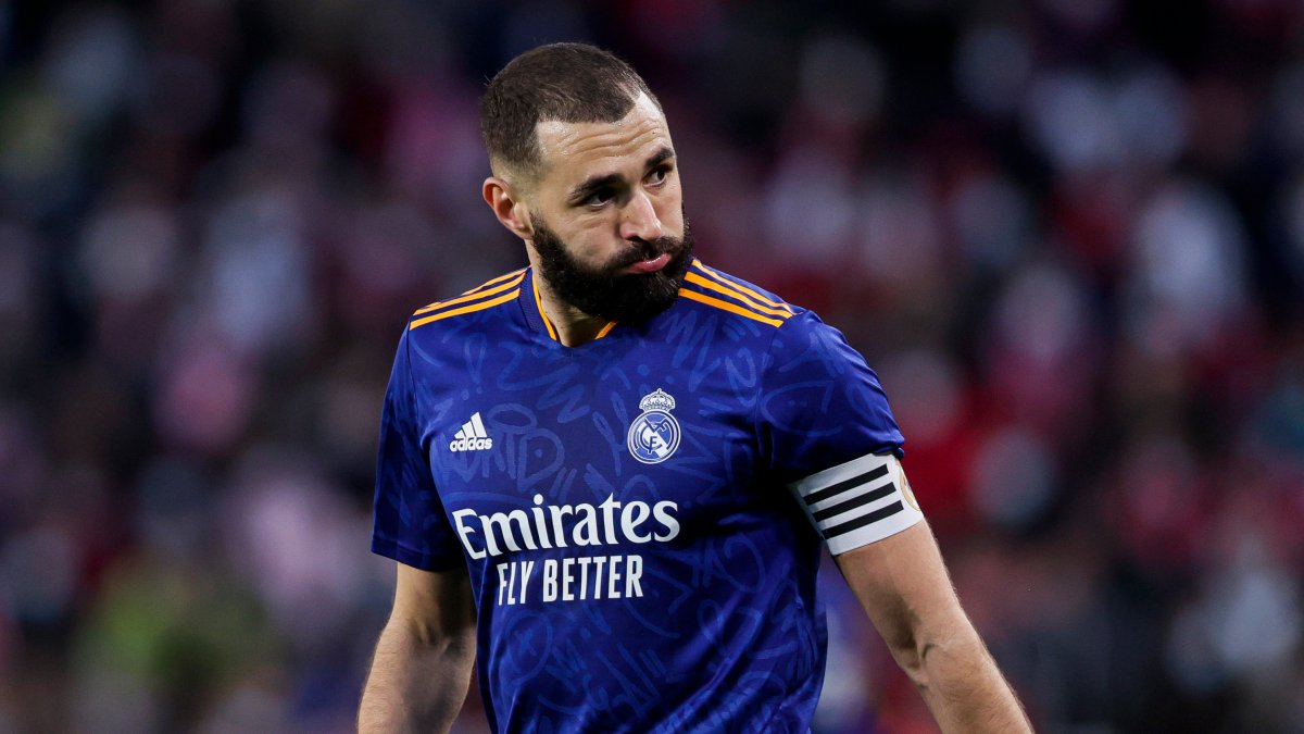 Sentencian a futbolista Benzema en caso de extorsión a excompañero de selección por video sexual