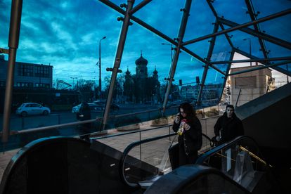 Estación de metro en Varsovia, el pasado sábado.