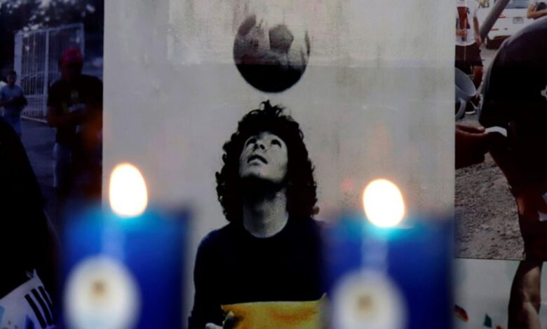 A un año de su muerte, los restos de Maradona no descansan en paz