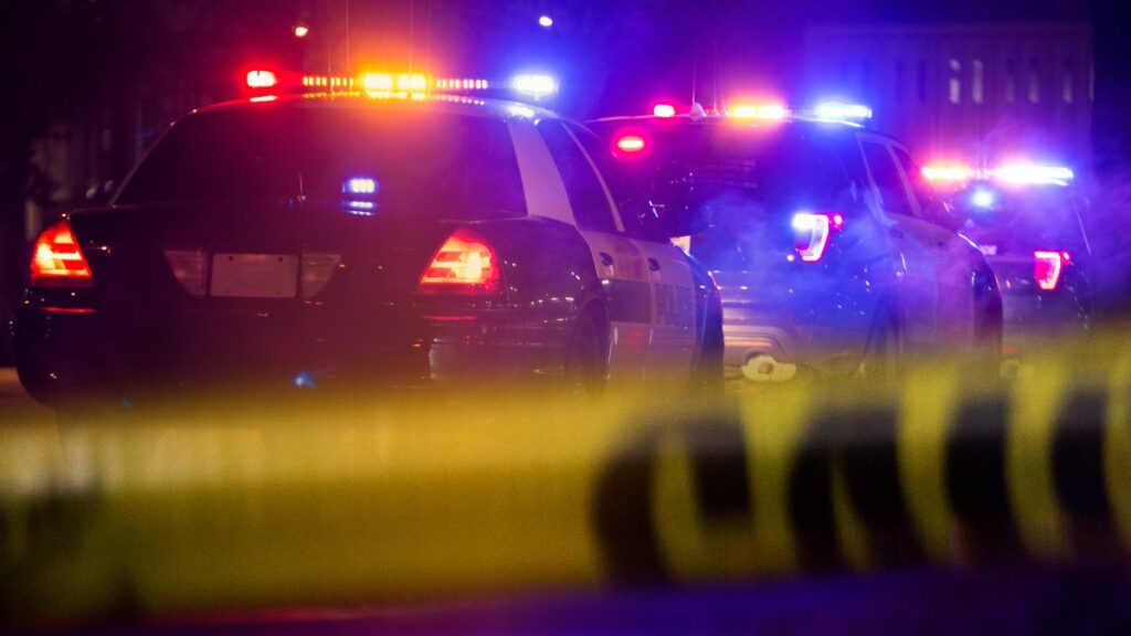 un herido por disparos en centro comercial