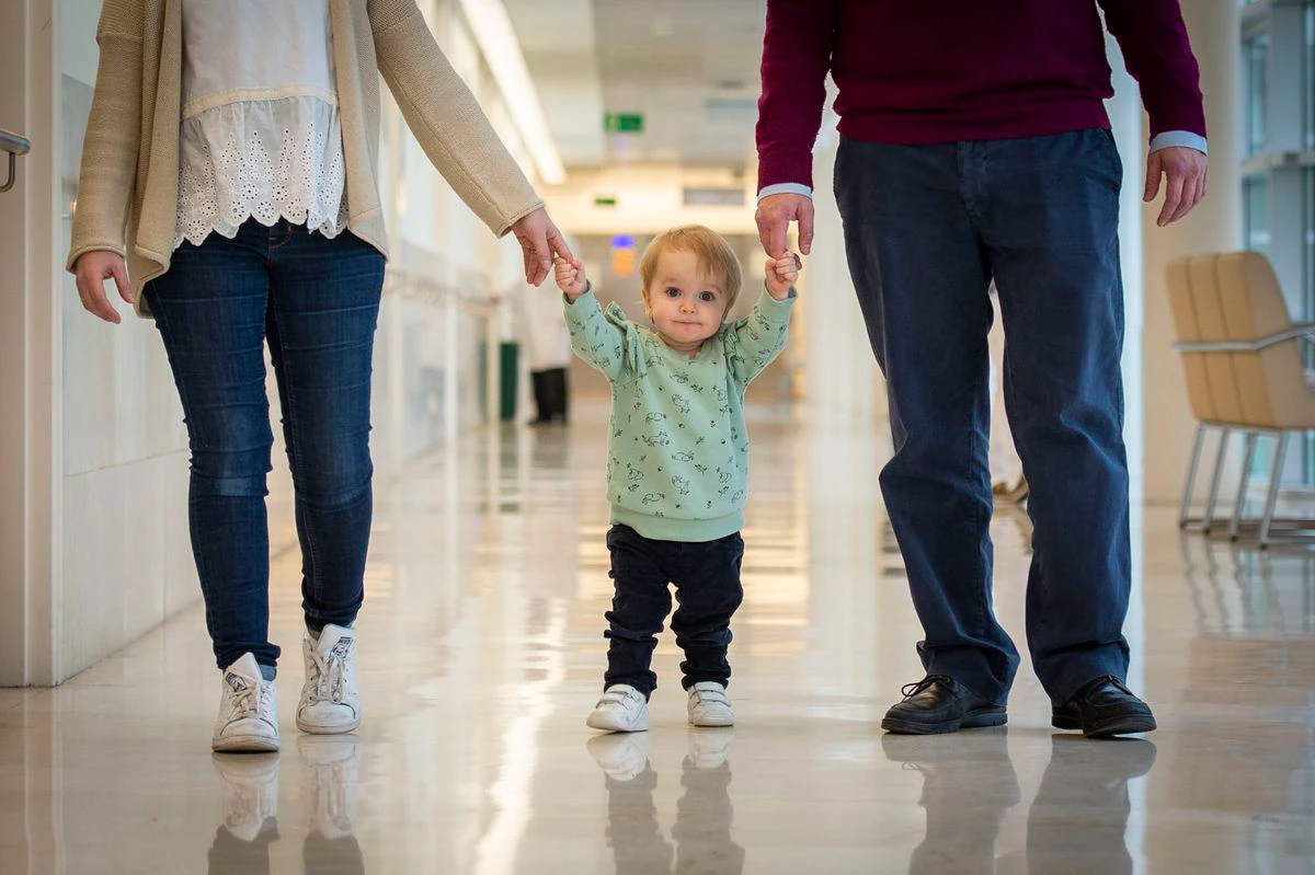 Irene, la primera bebé trasplantada del mundo en recibir un tratamiento celular producido a partir de un órgano que hasta ahora se desechaba