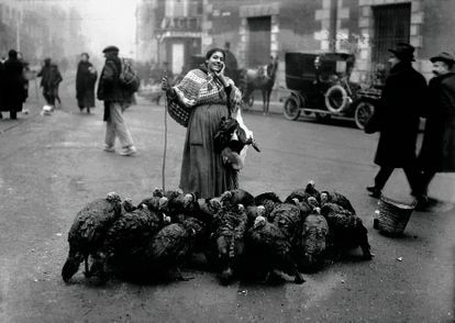 'Vendedora de pavos', diciembre de 1922.
