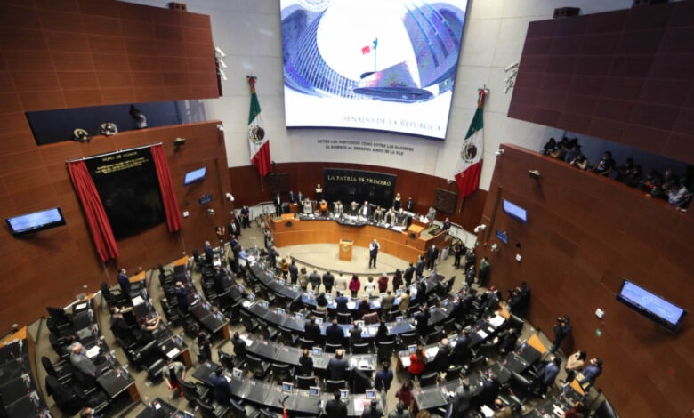 Alistan senadores iniciativas para regular inversiones de funcionarios en paraísos fiscales