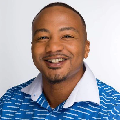 El votante demócrata Kirk Samuels, de 36 años, Los Ángeles.