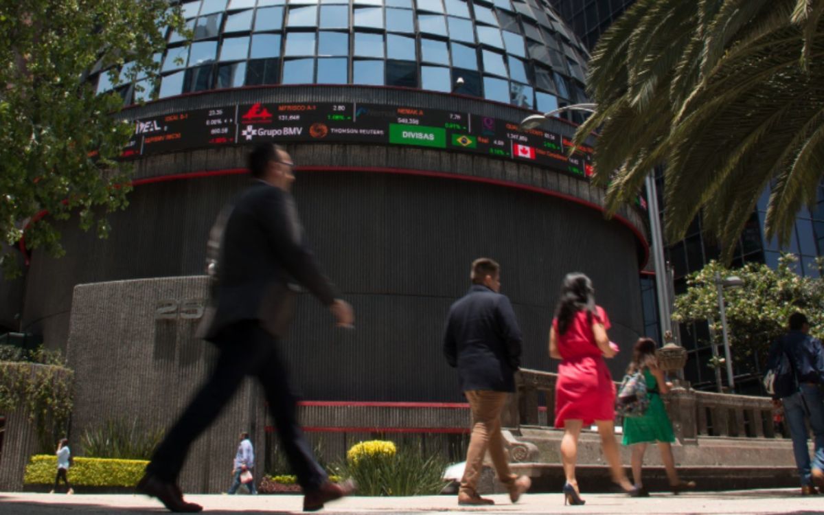 BMV cae a su menor nivel en seis semanas por incertidumbre de inversionistas