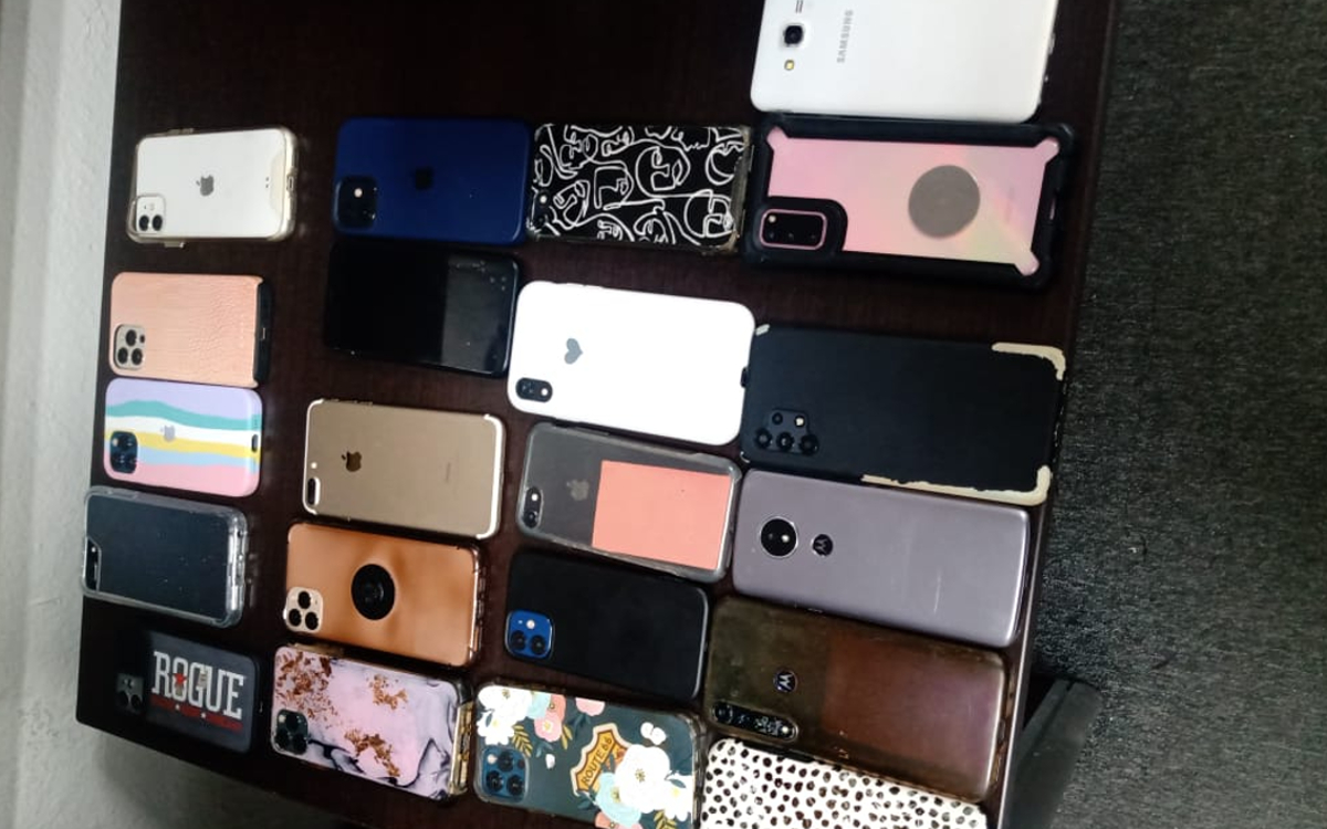 Buscan a dueños de celulares tras robo masivo en festival musical en NL