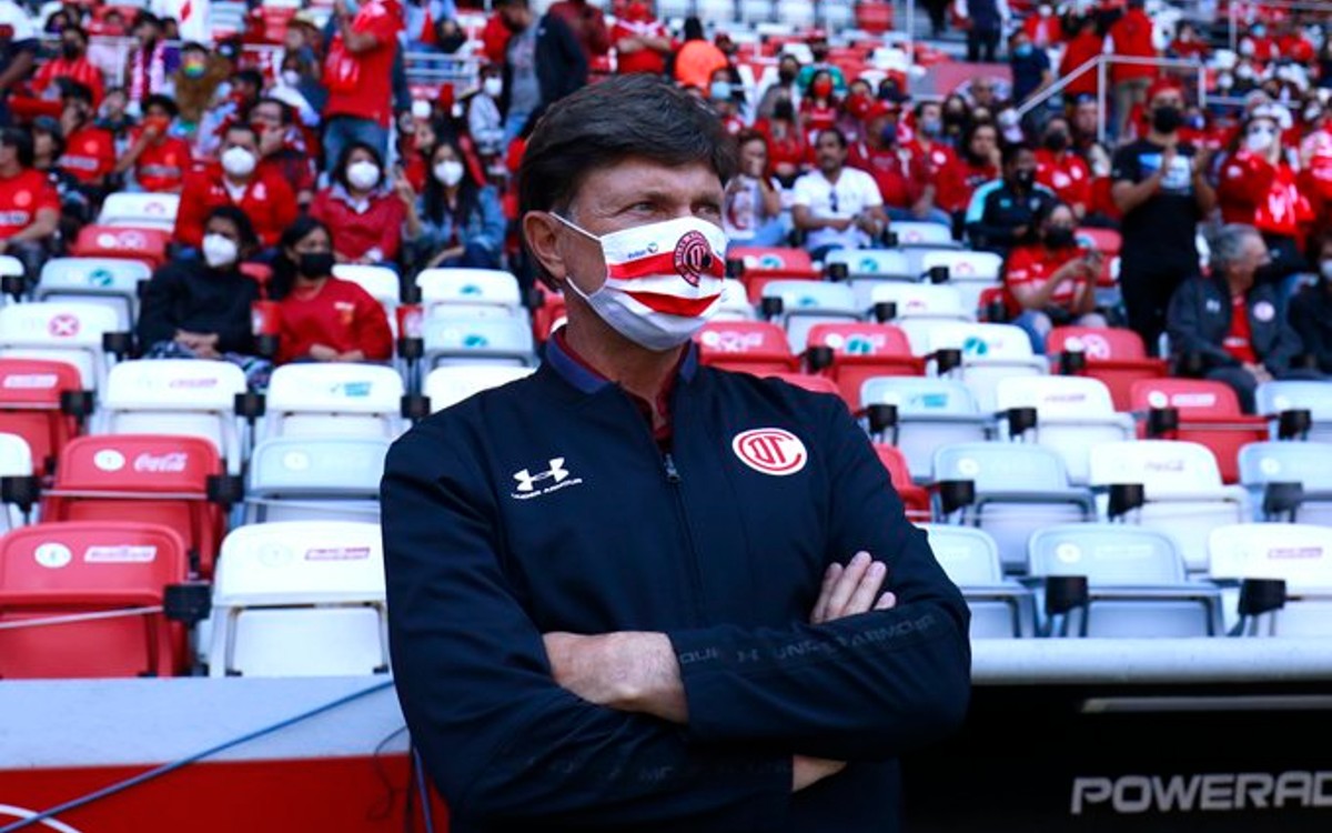 “Chamuscan” Diablos Rojos a Hernán Cristante | Video