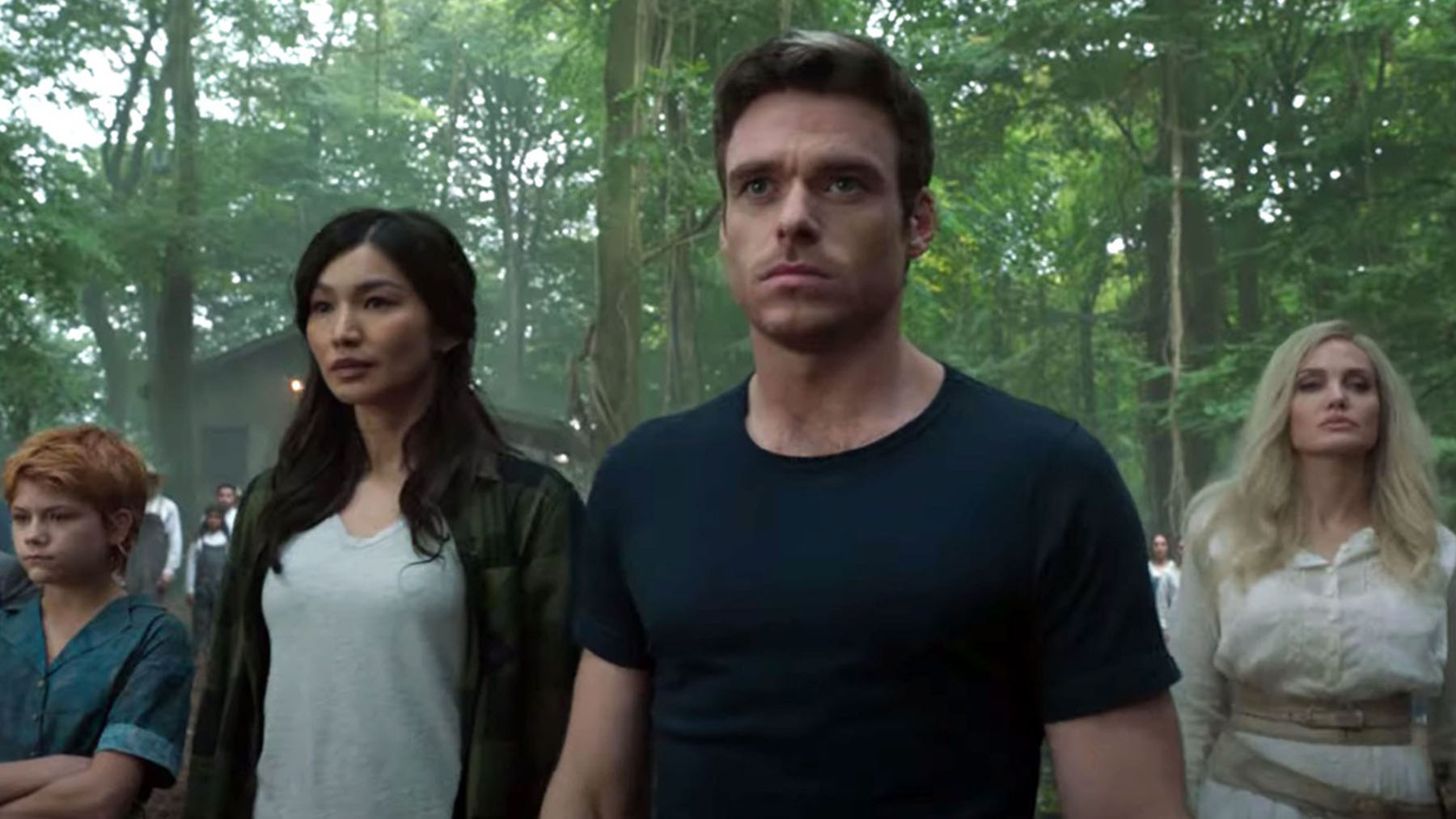 Chloé Zhao cree que el personaje de Sersi en “Los eternos” redefinirá lo heroico